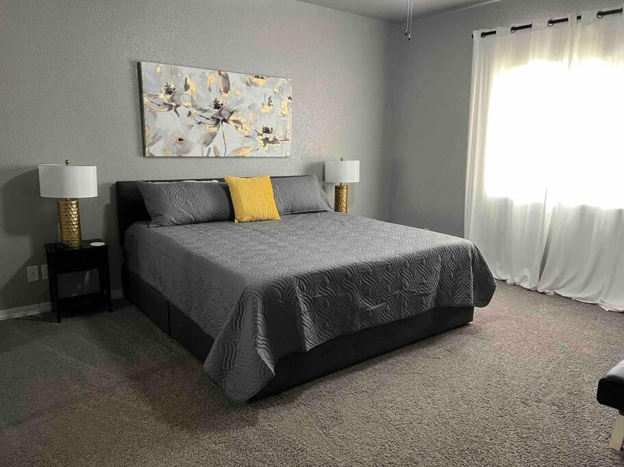 Havasu Retreat! Pool, Spa, Gym & View Лейк Хавасу Сити Екстериор снимка